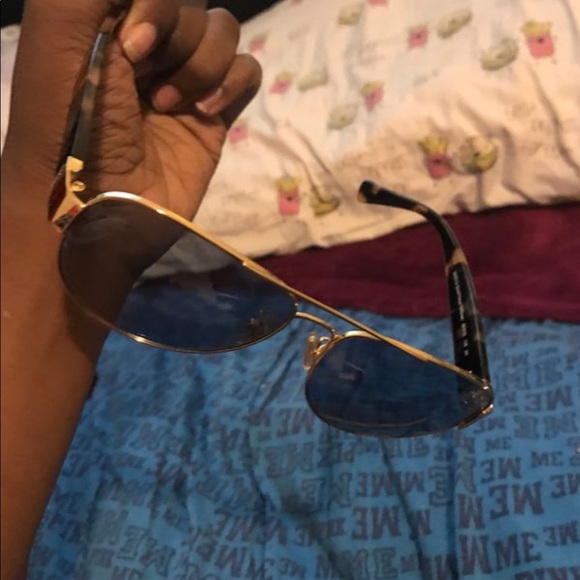 Authentic Real Coach Sunglasses - Picture 5 of 6